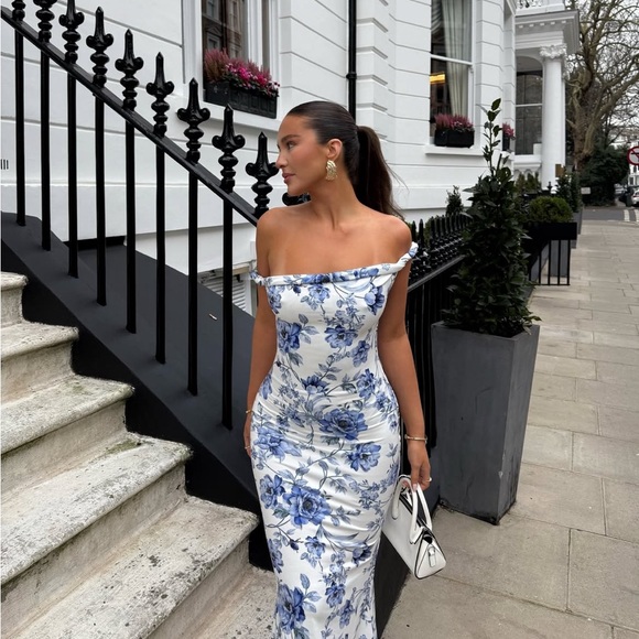 Club L London Dresses & Skirts - Blue Club L London Floral Off-Shoulder Dress
